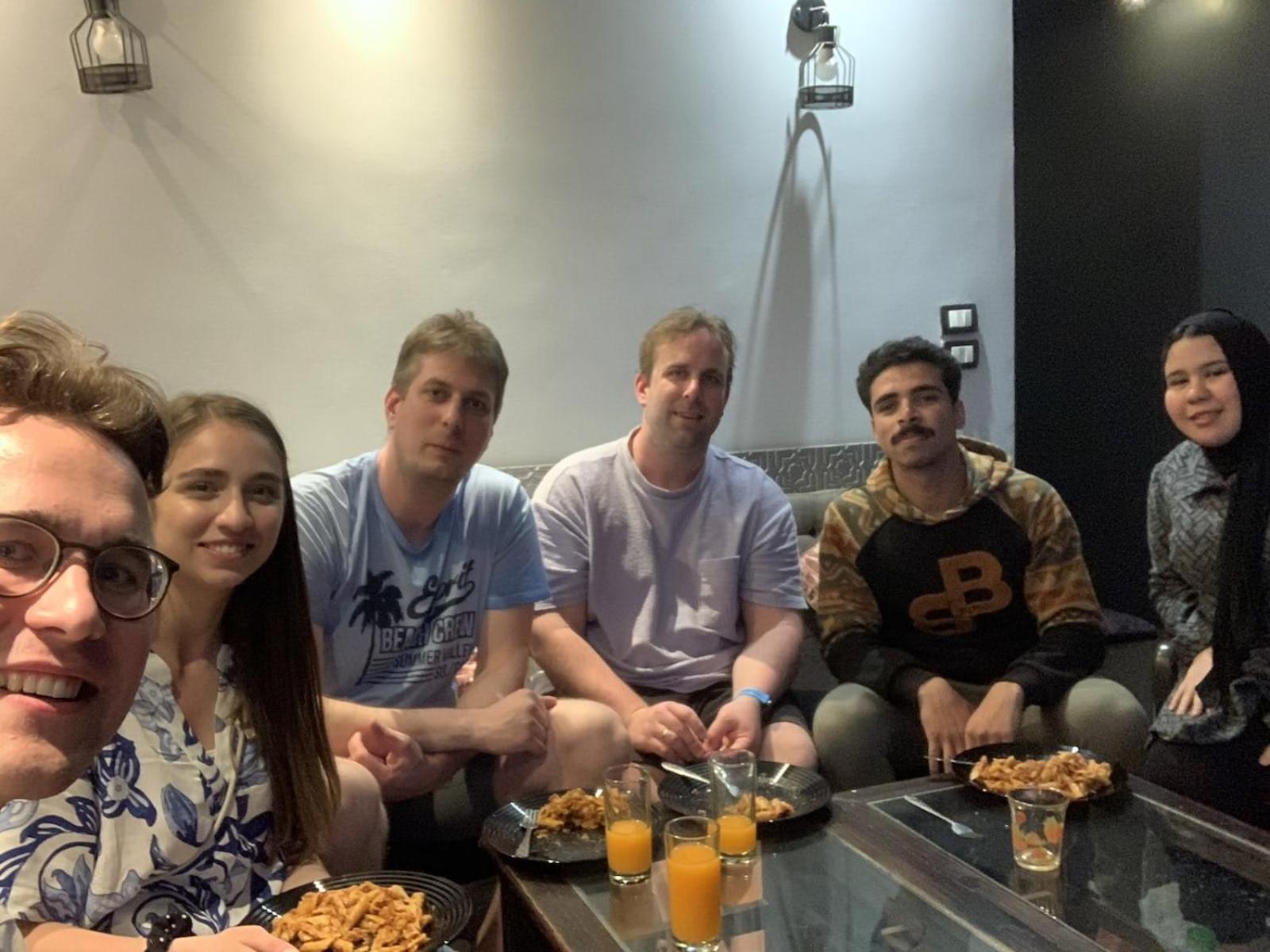 H100 Pyramids View Hostel Giza ภายนอก รูปภาพ