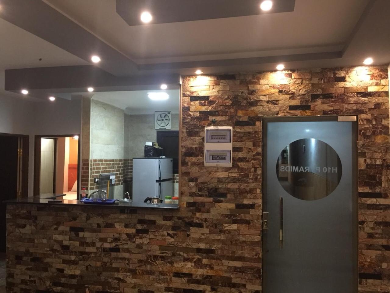 H100 Pyramids View Hostel Giza ภายนอก รูปภาพ