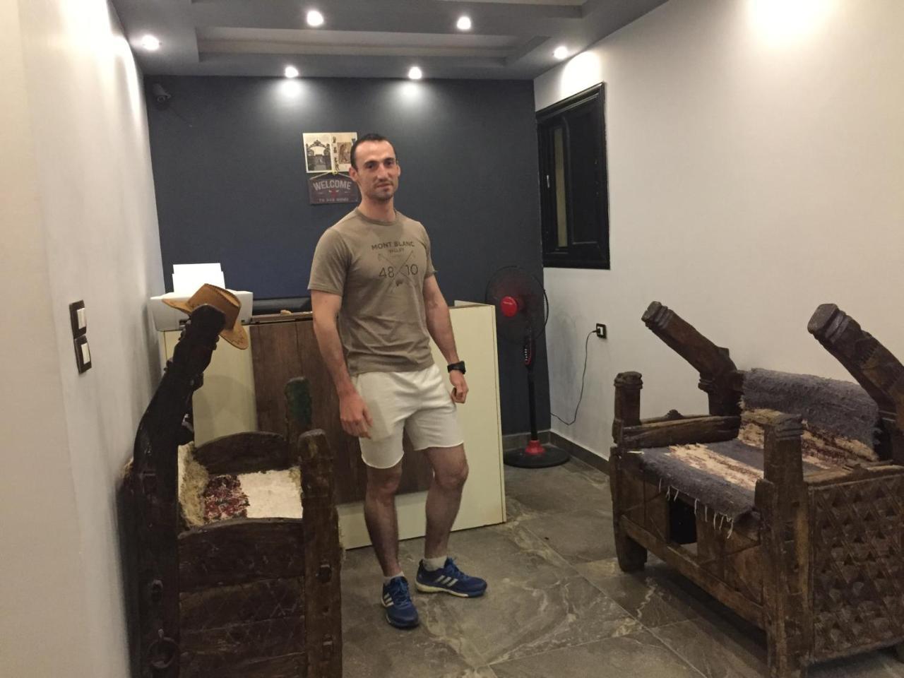H100 Pyramids View Hostel Giza ภายนอก รูปภาพ