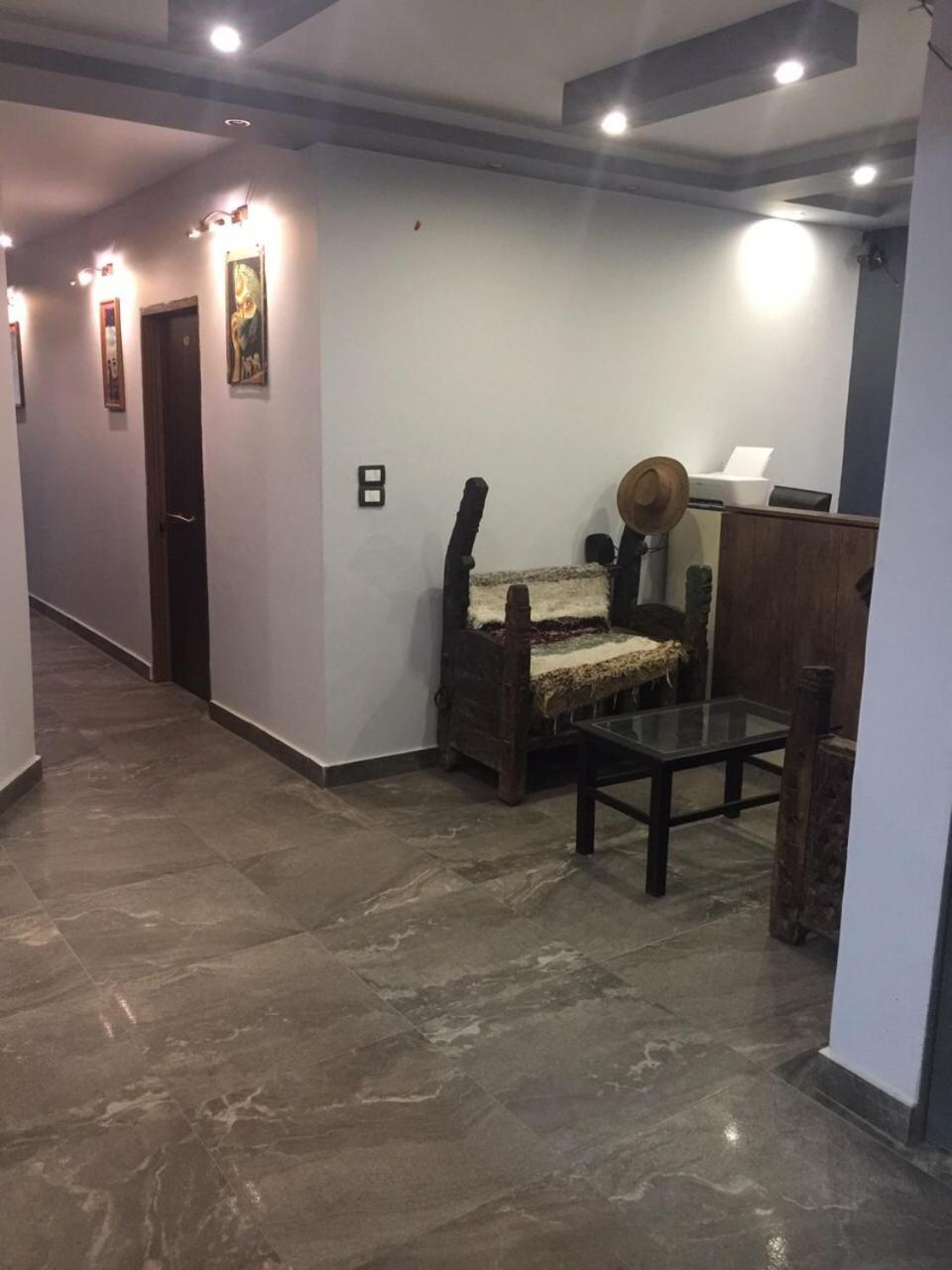 H100 Pyramids View Hostel Giza ภายนอก รูปภาพ