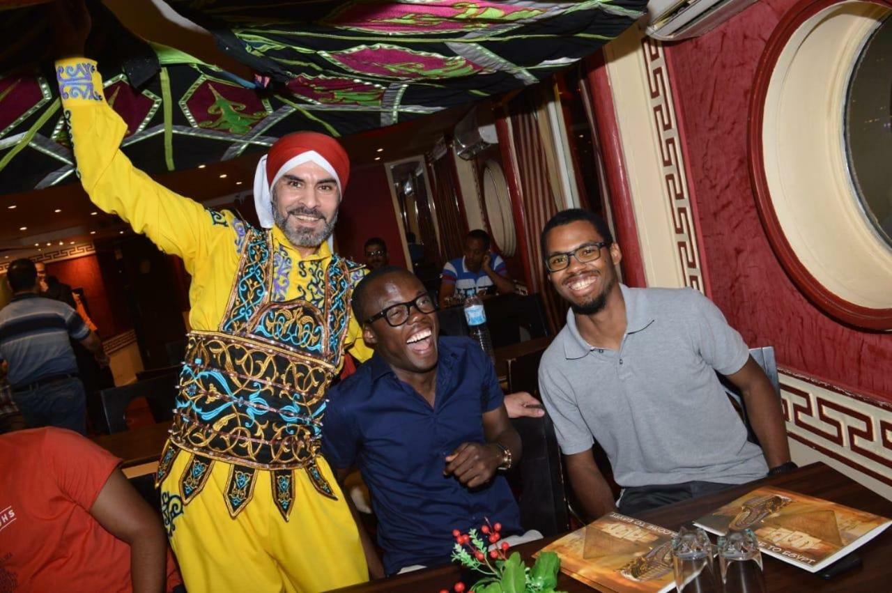 H100 Pyramids View Hostel Giza ภายนอก รูปภาพ