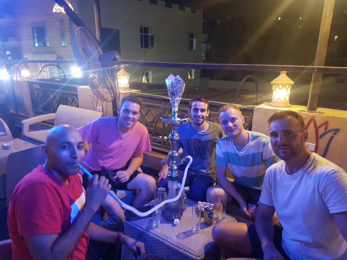 H100 Pyramids View Hostel Giza ภายนอก รูปภาพ